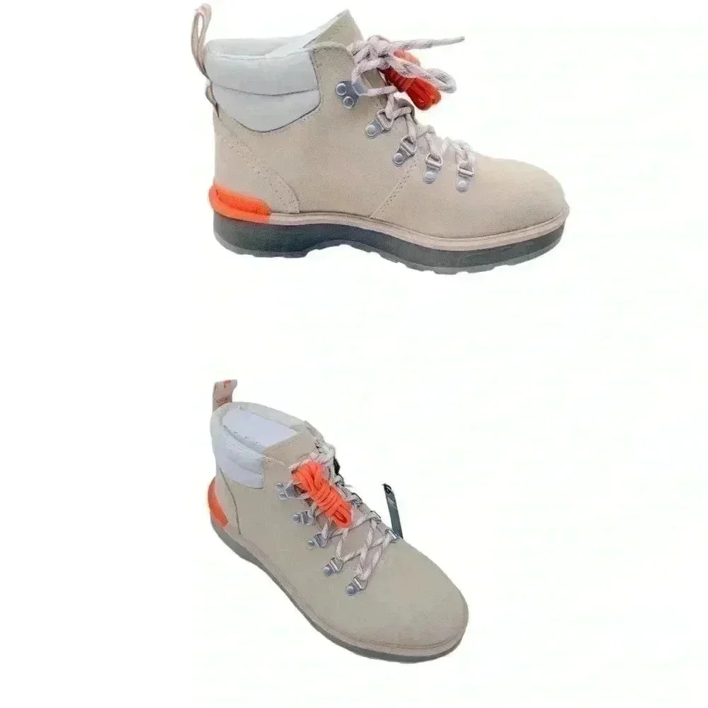 Sorel Women’s Hi-Line Suede Hiker Boots•Light Tan•Size 9•New With Box•